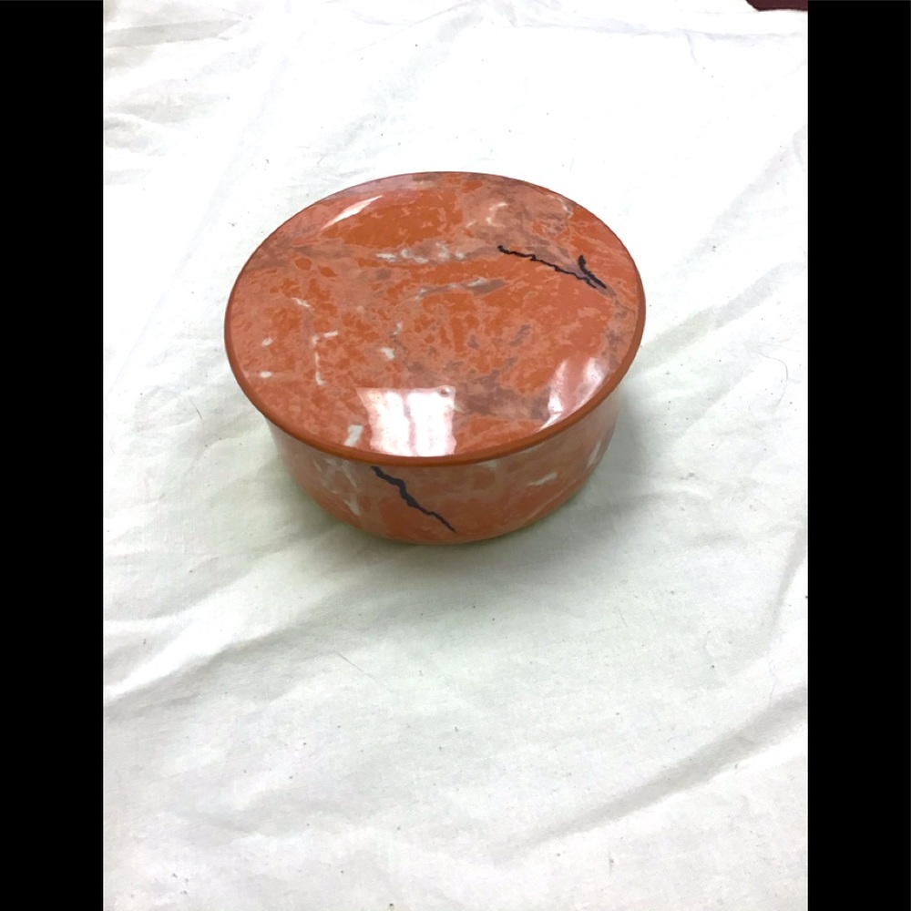 Vintage Villeroy & Boch trinket or candy dish